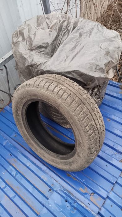 Продам шины зимнее 185/65 R  -15.   4.шт.