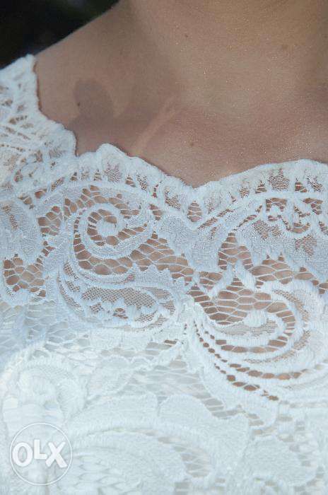 Vand Rochie De Mireasa