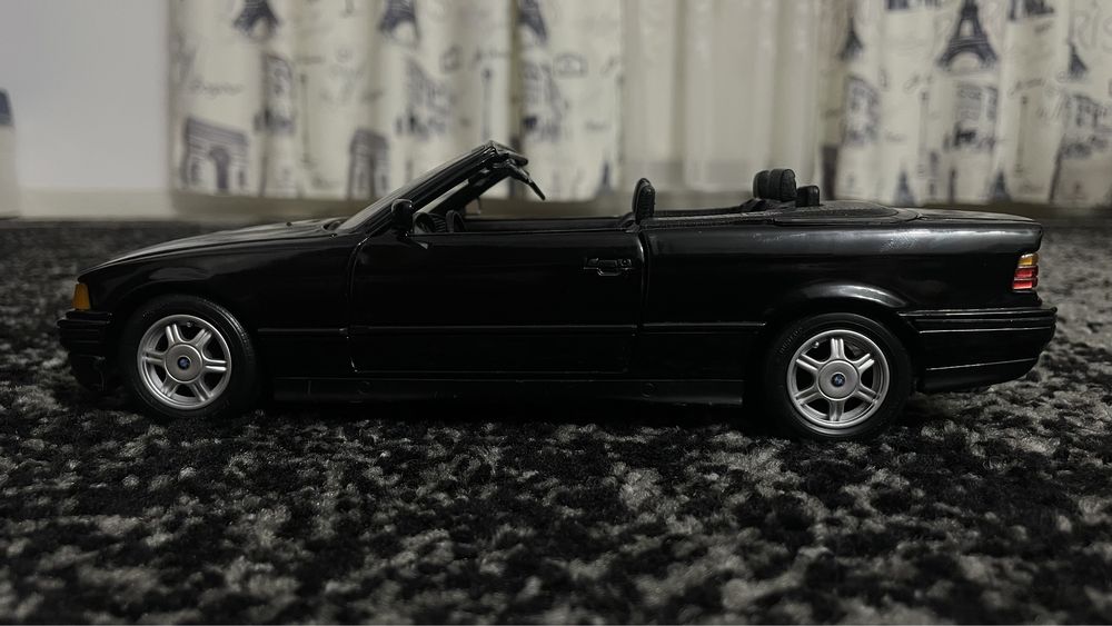 Vand 1/18 BMW E36 325i Maisto