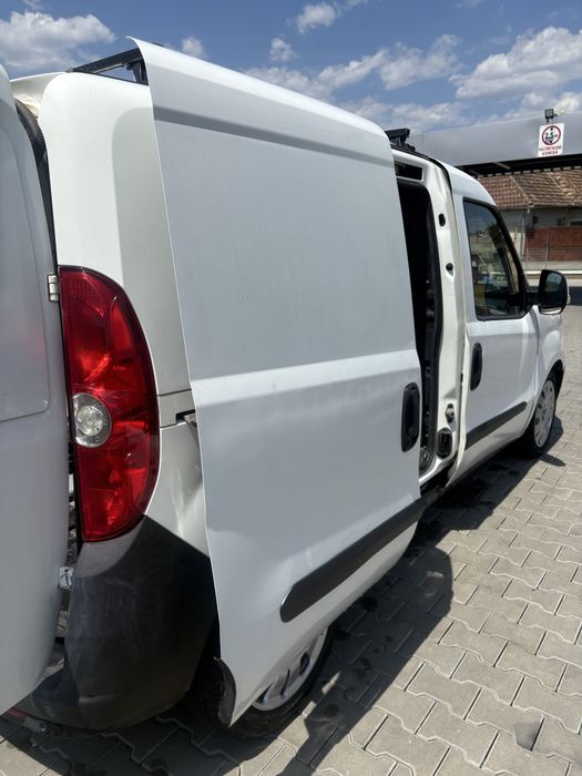 De vanzare fiat doblo an 2010 , stare buna de functionare !