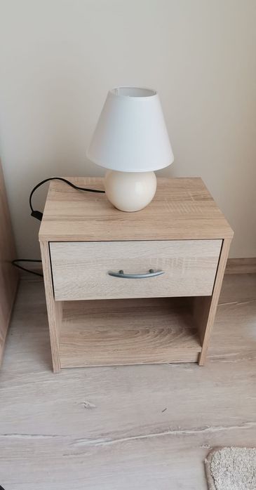 Щендер за дрехи ,еднокрилен гардероб нов(сглобен),нощно шкафче с  ламп