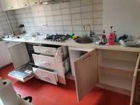 Vand mobila bucatarie si electrocasnice