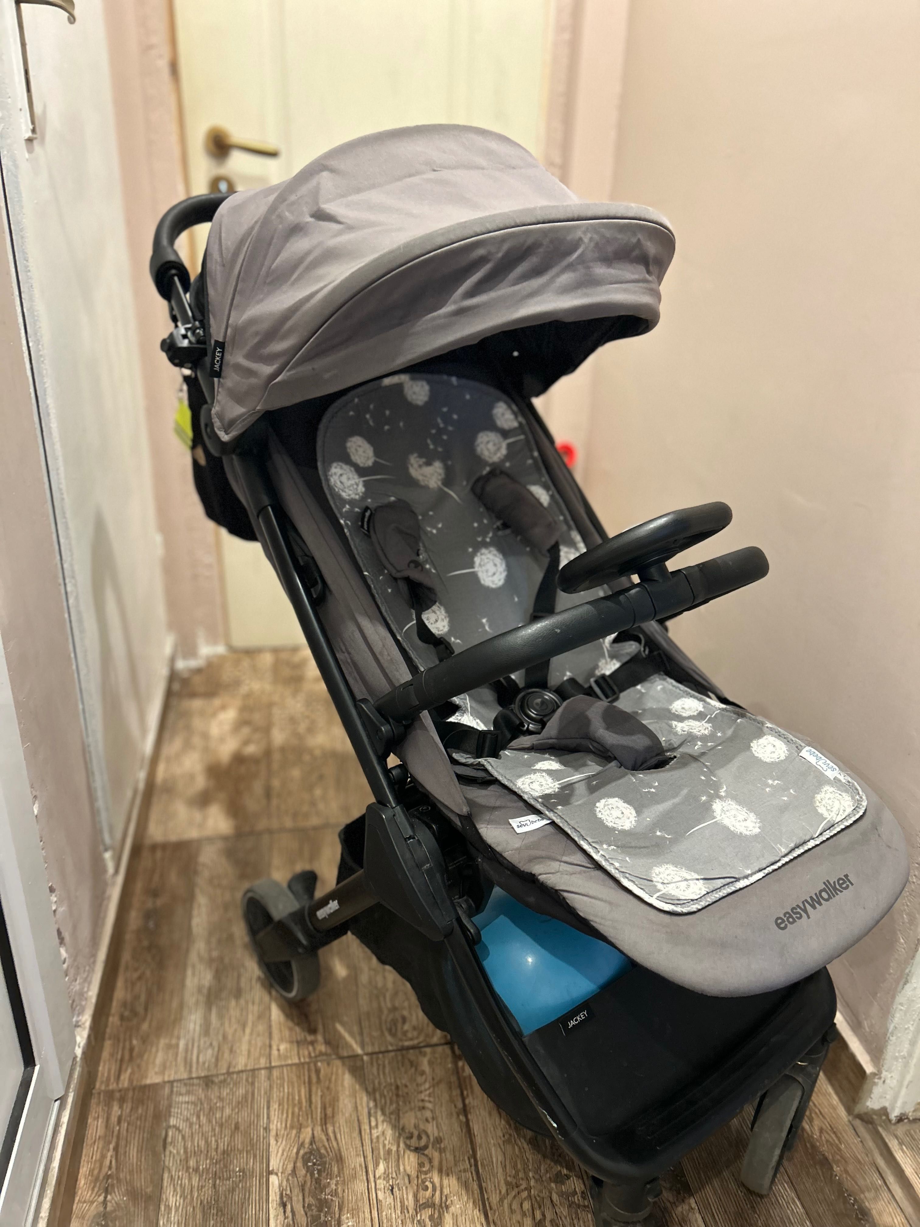 Лятна количка Easywalker Jackey
