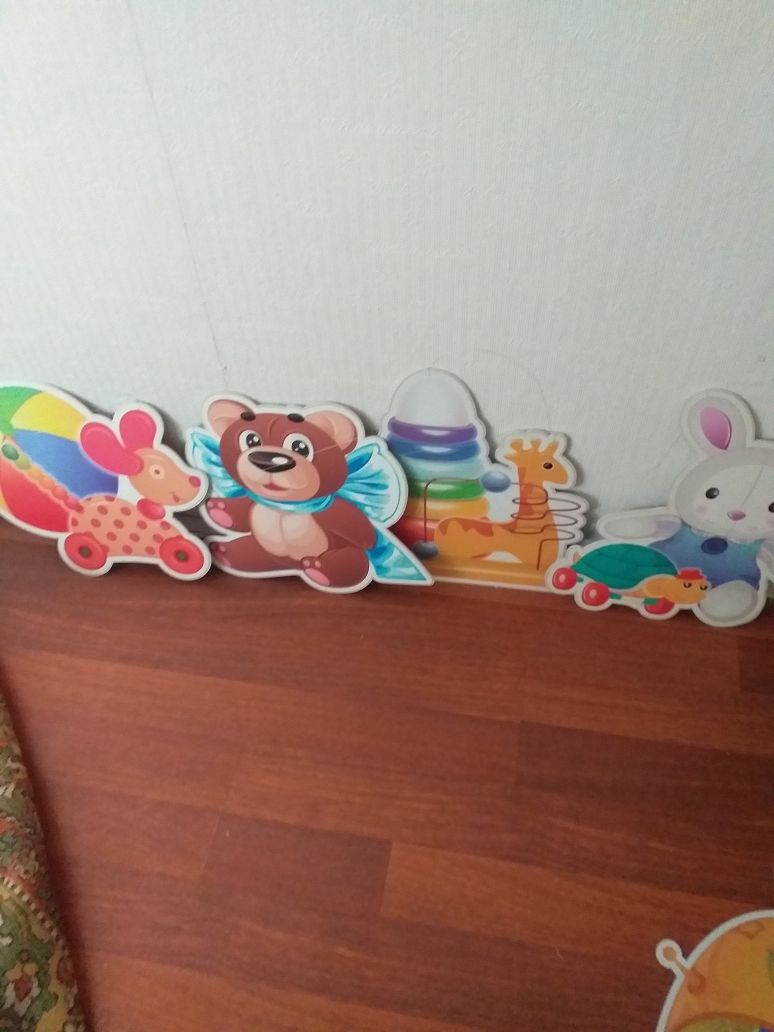 Стенды  для детского сада потолочные игрушки
