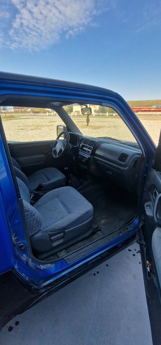 Suzuki Jimny 1.3