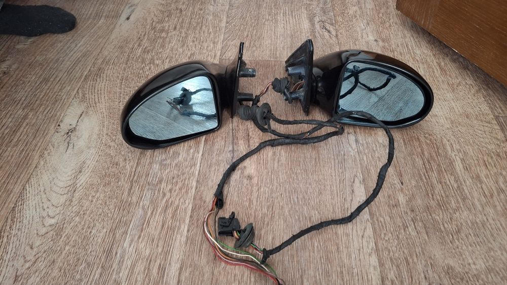 Продам боковые зеркала Шницер на БМВ Е38