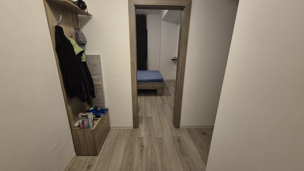 Inchiriez apartament 2 camere