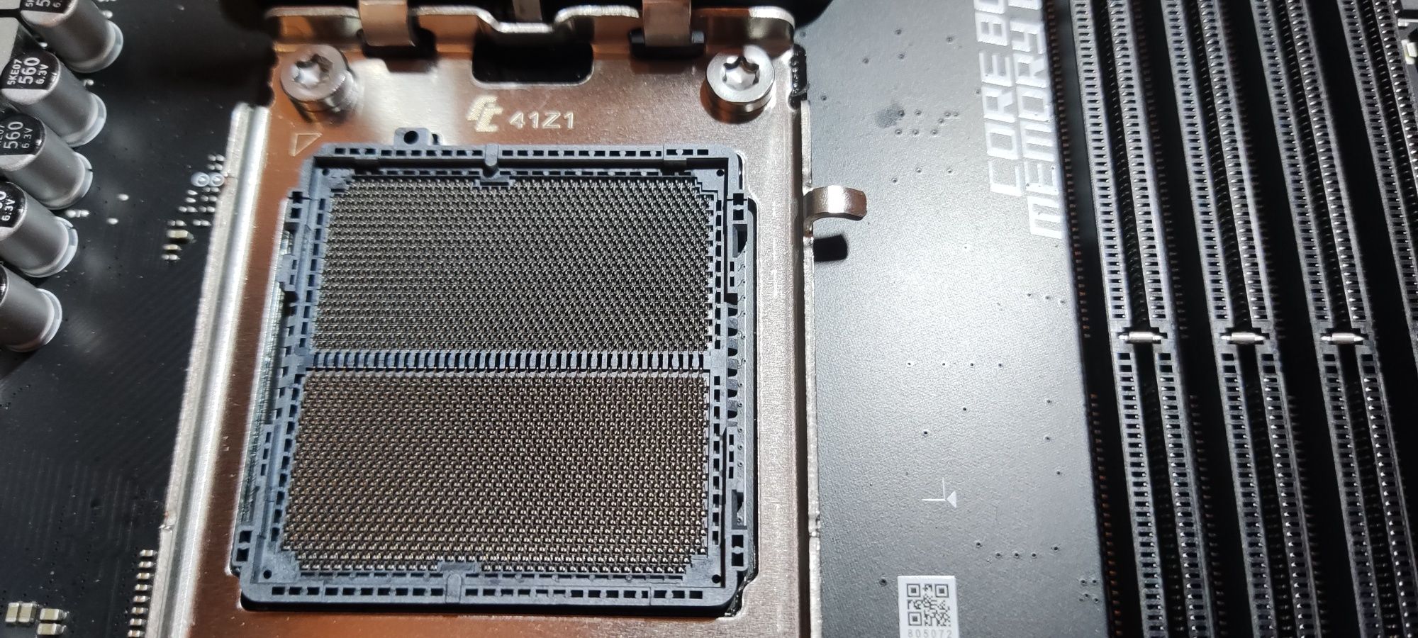 2 Дъна MSI Pro B650 AM5
