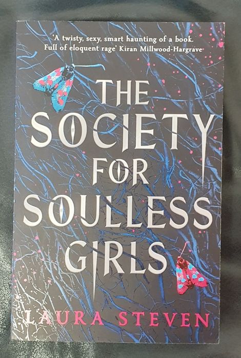 Cărți română, engleză  - Malakai, cum să faci...