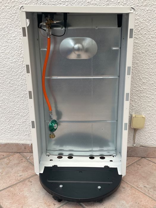 НЕМСКА ГАЗОВА ПЕЧКА ROWI 4,2 KW само 2 ПЪТИ използвана НОВА виж снимки