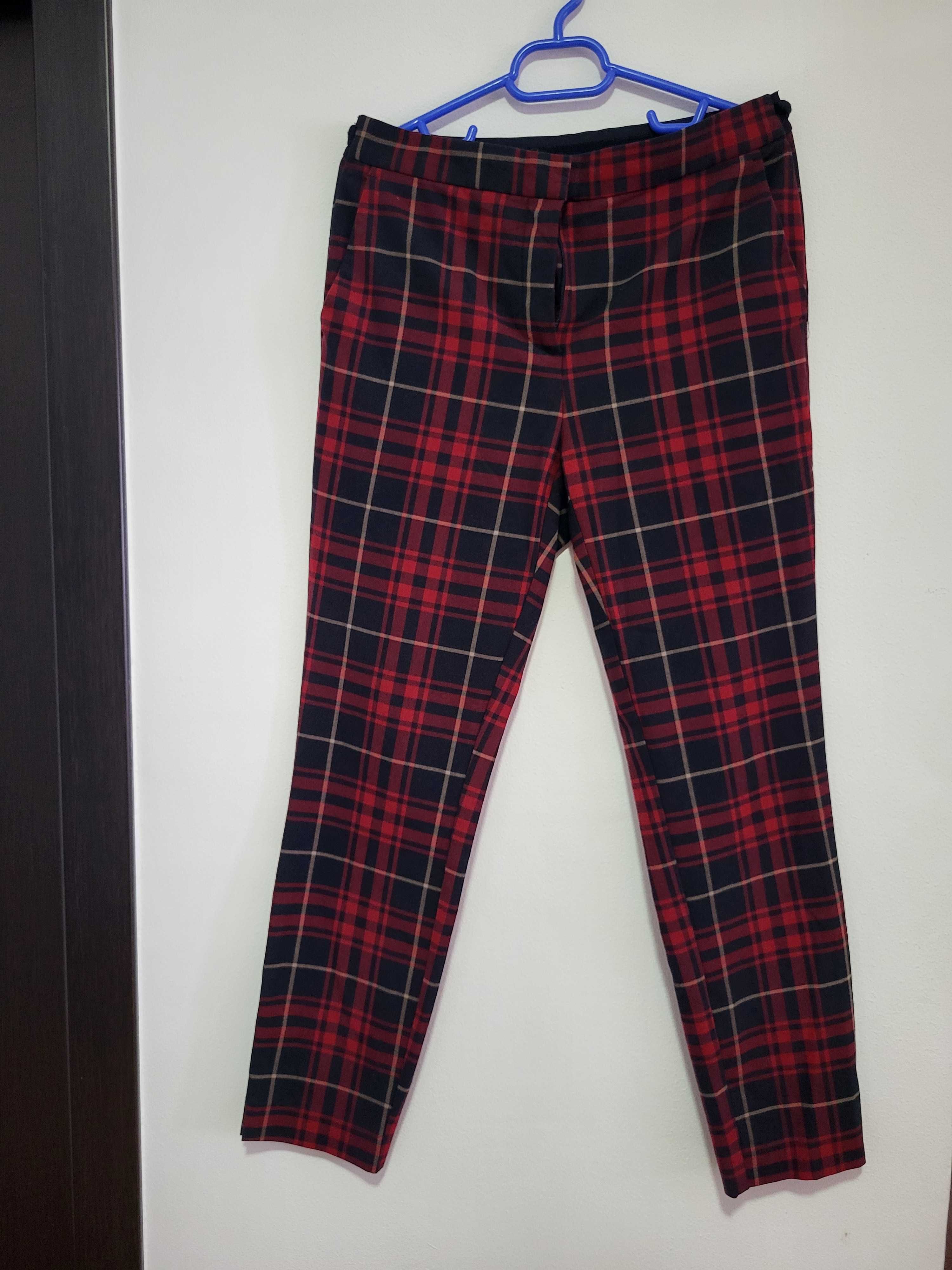 Pantaloni dama  Zara