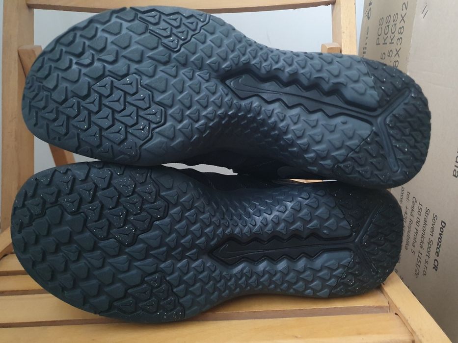 Маратонки Nike Lite Trainer 4