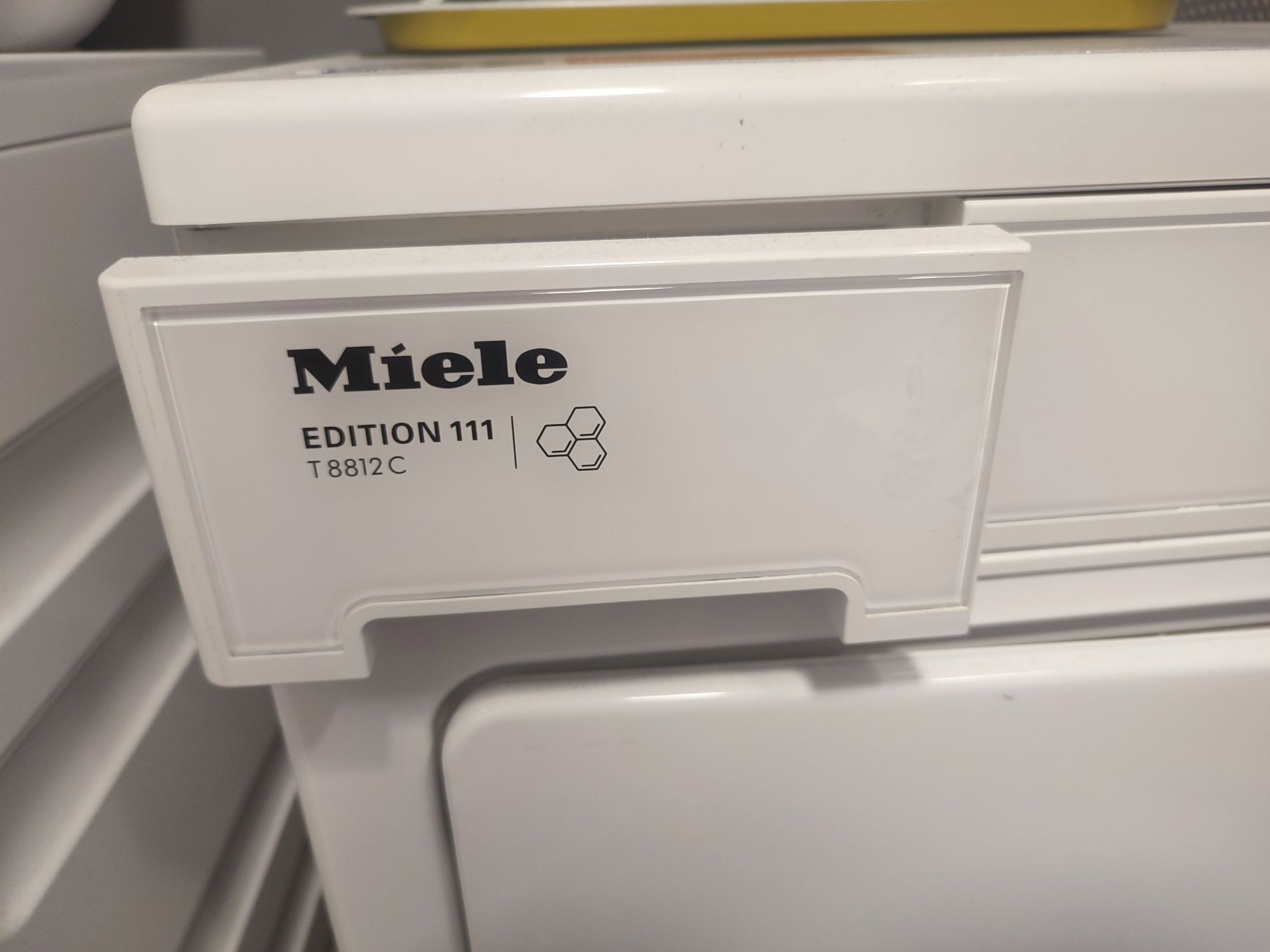 Сушилня Миеле Едишън 111