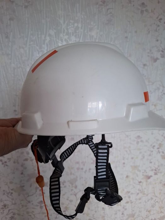 Шлем строительный