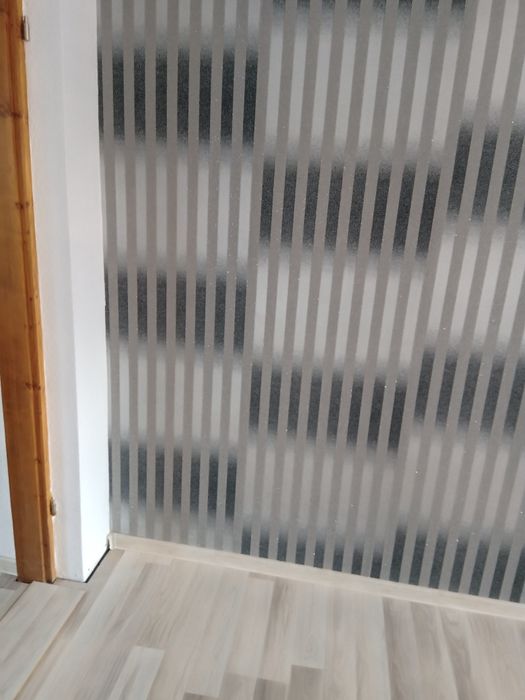 Vând 2 modele de tapet