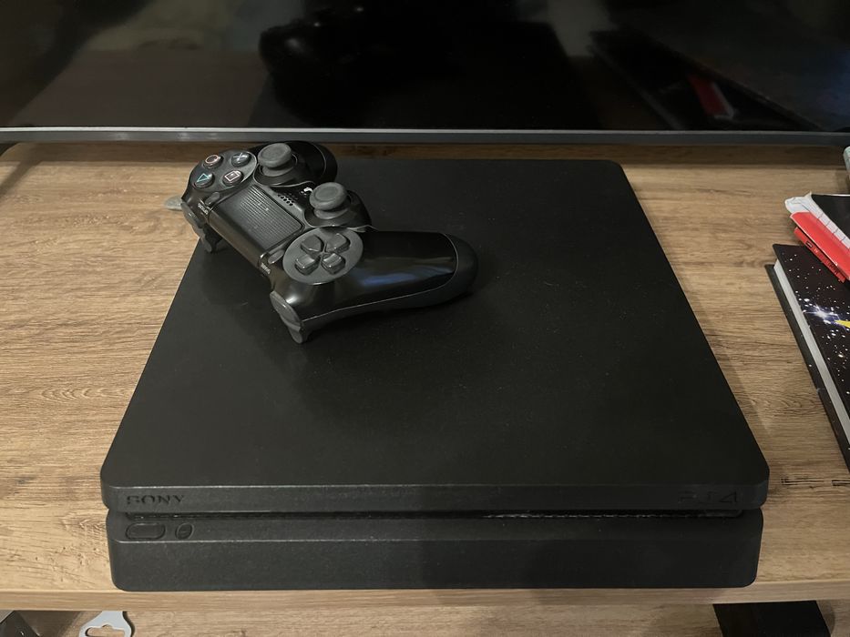 PlayStation 4 Slim 500GB
