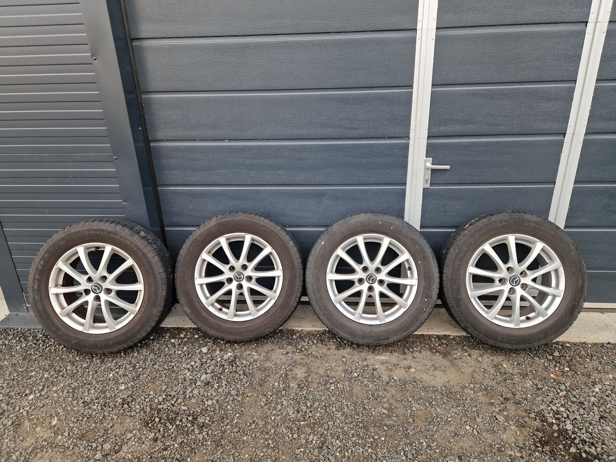 Jante Mazda suv 5x114.3 pe 17 7J ET50 cu anvelope 225/65