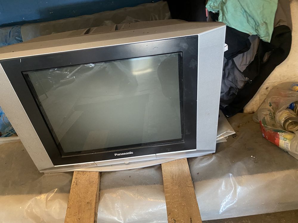 Продам два телевизора