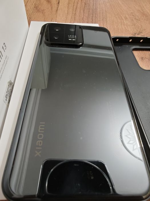 Xiaomi 13 256 GB Перфектен