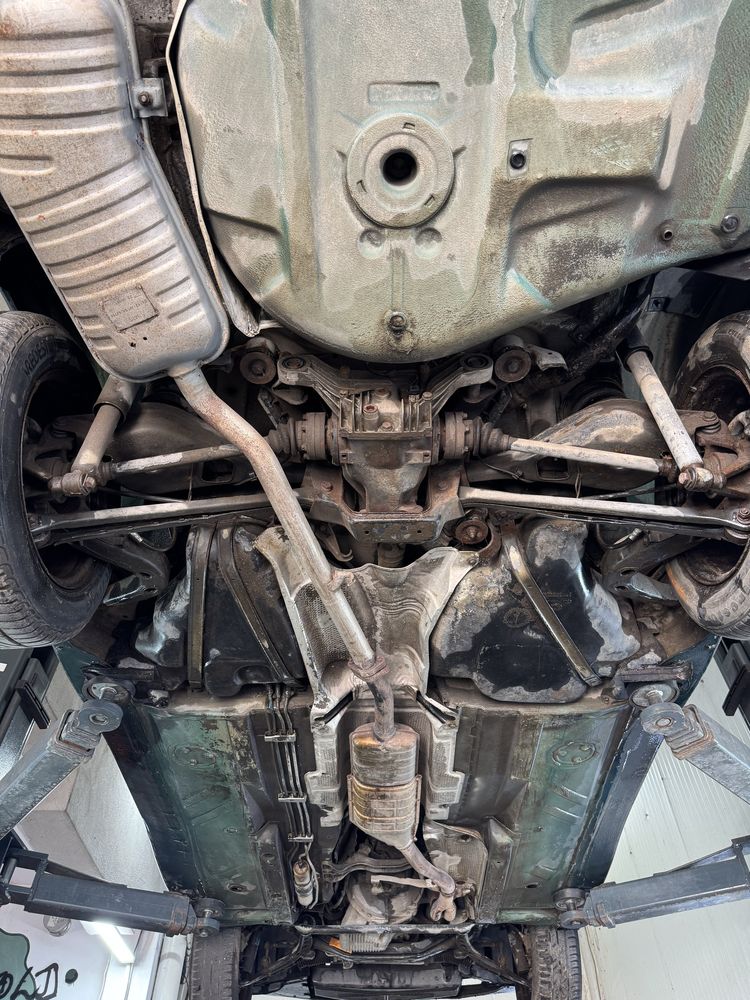 Bmw E36 316i. Pisicuta FARA RUGINA / ITALIA schimb cu E30 ursulet