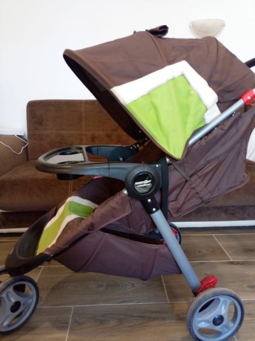 Детска количка в много добро състояние