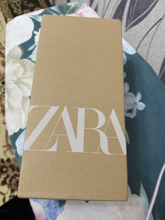 Zara tufli (yengi kiyilmagan)