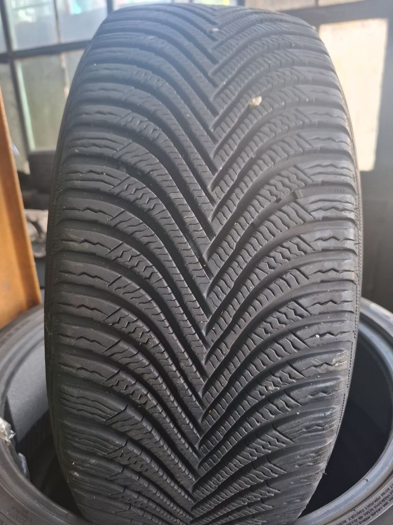 205 50 17 Michelin  4бр  цената е за 1бр rft