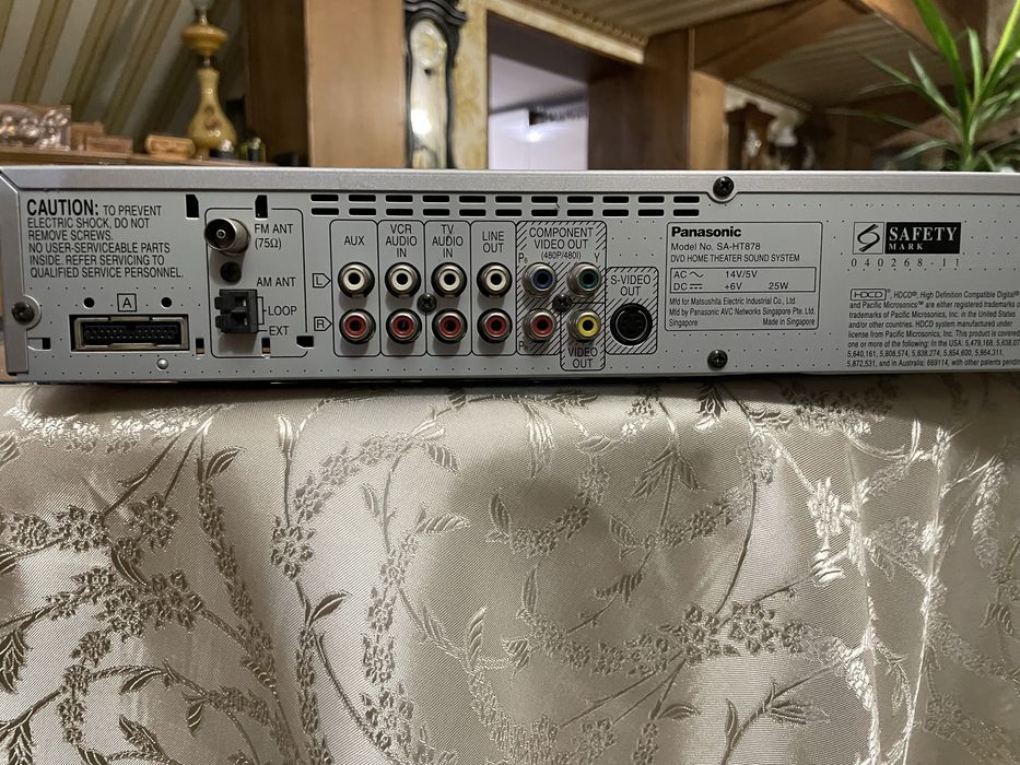 Dvd home theatre sound system Panasonic
