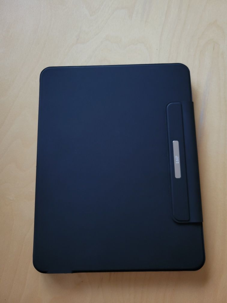 Калъф с клавиатура ESR за iPad Pro 12.9 2018 - 2022