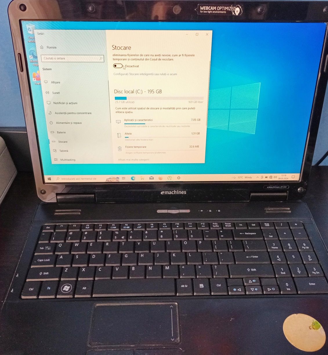 Laptop Acer Emachines E725