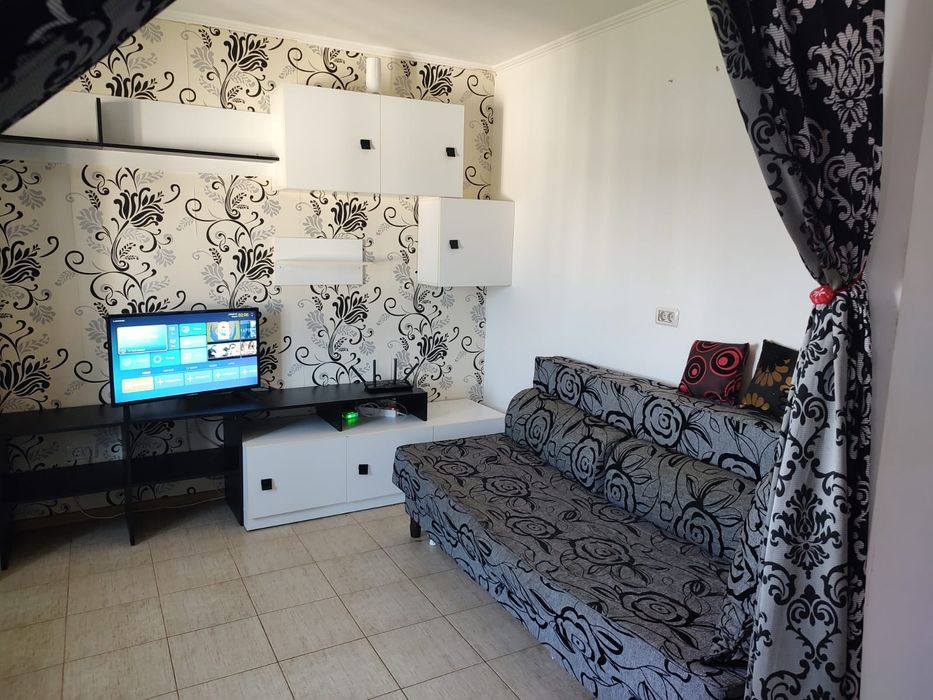Garsoniera in poarta 6 Constanta aproape de Liceul Lucian Blaga

Mobil
