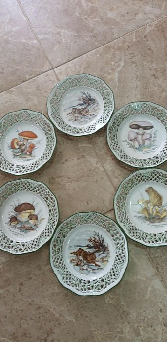 Изрисувани чинии сет от 6 бр