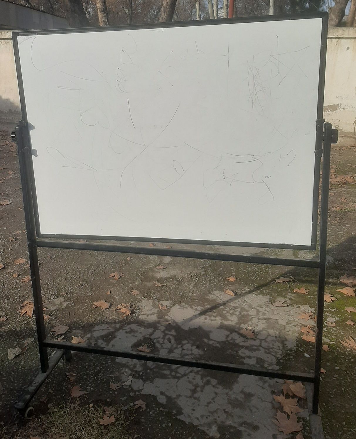 Deli doskasi, доска маркерная, marker bilan yozadigan sifatlik doska
