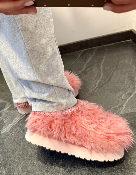 UGG sugar tasman