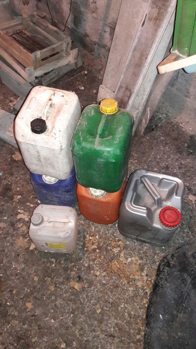 Канистра пластик