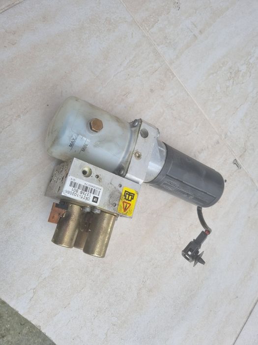 Pompa decapotare opel  bertone cabrio 2005