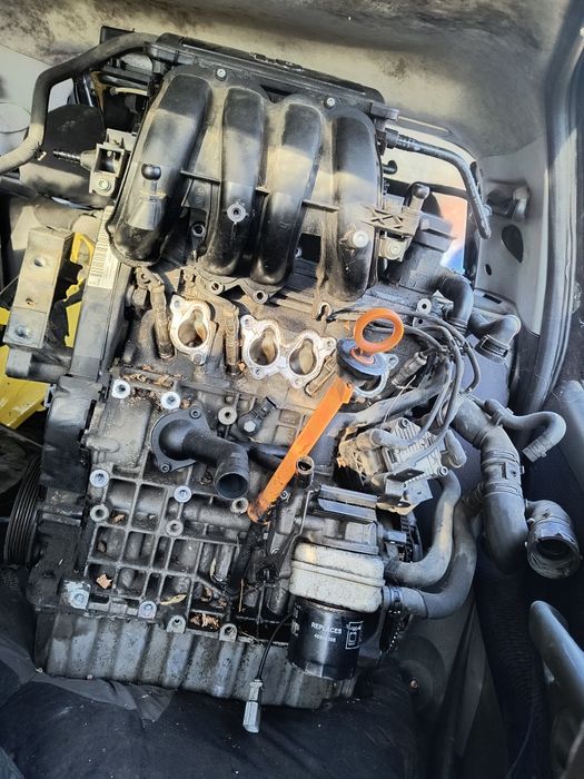 Vând motor Skoda Octavia 1.6 BGU