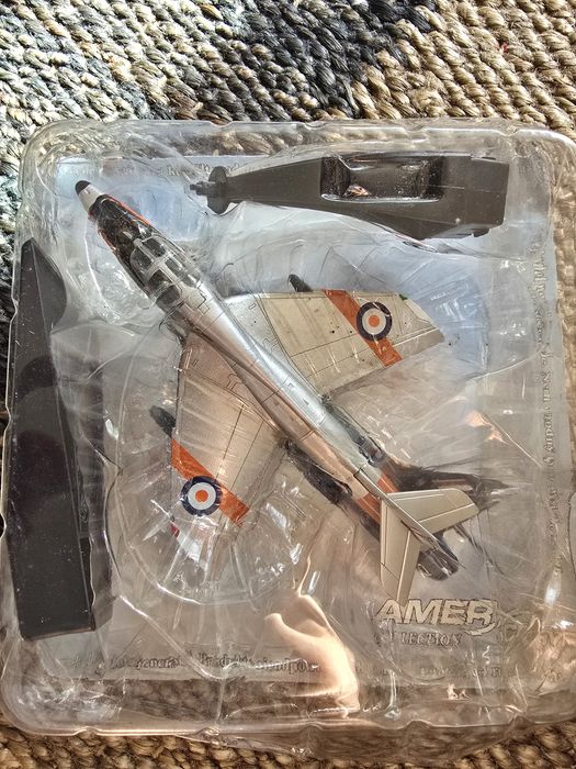 Machete avioane Amercom 1:72