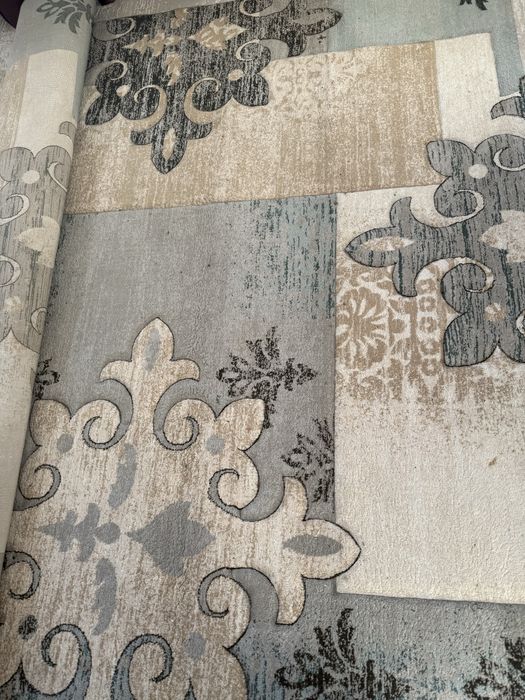 Продаю Ковер 2*4 б/у