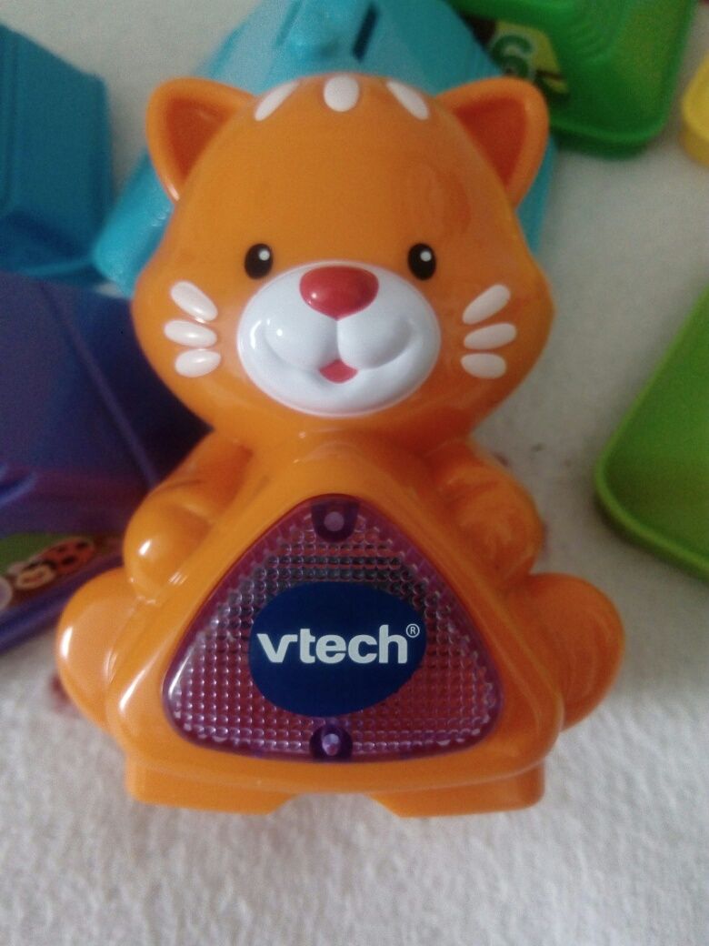 Jucarie Vtech interactiva pisica pe turnul de cifre