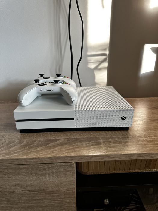 Vand xbox one S 1TB
