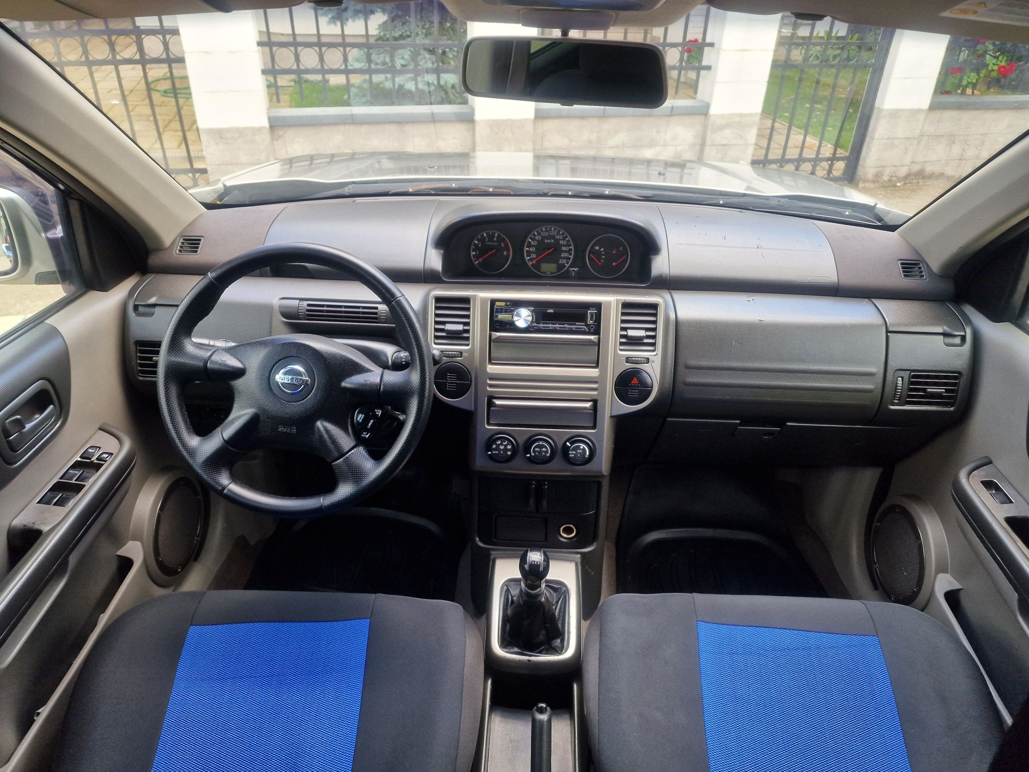 Nissan X-trail 2.2 dci 136 C.p An 2006 4×4 (Antara tiguan x3 rav4)