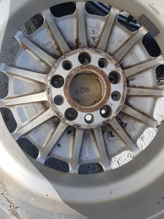 3 TREI Jante 15' originale Mercedes 190, w 124, w 201  Gullideckel