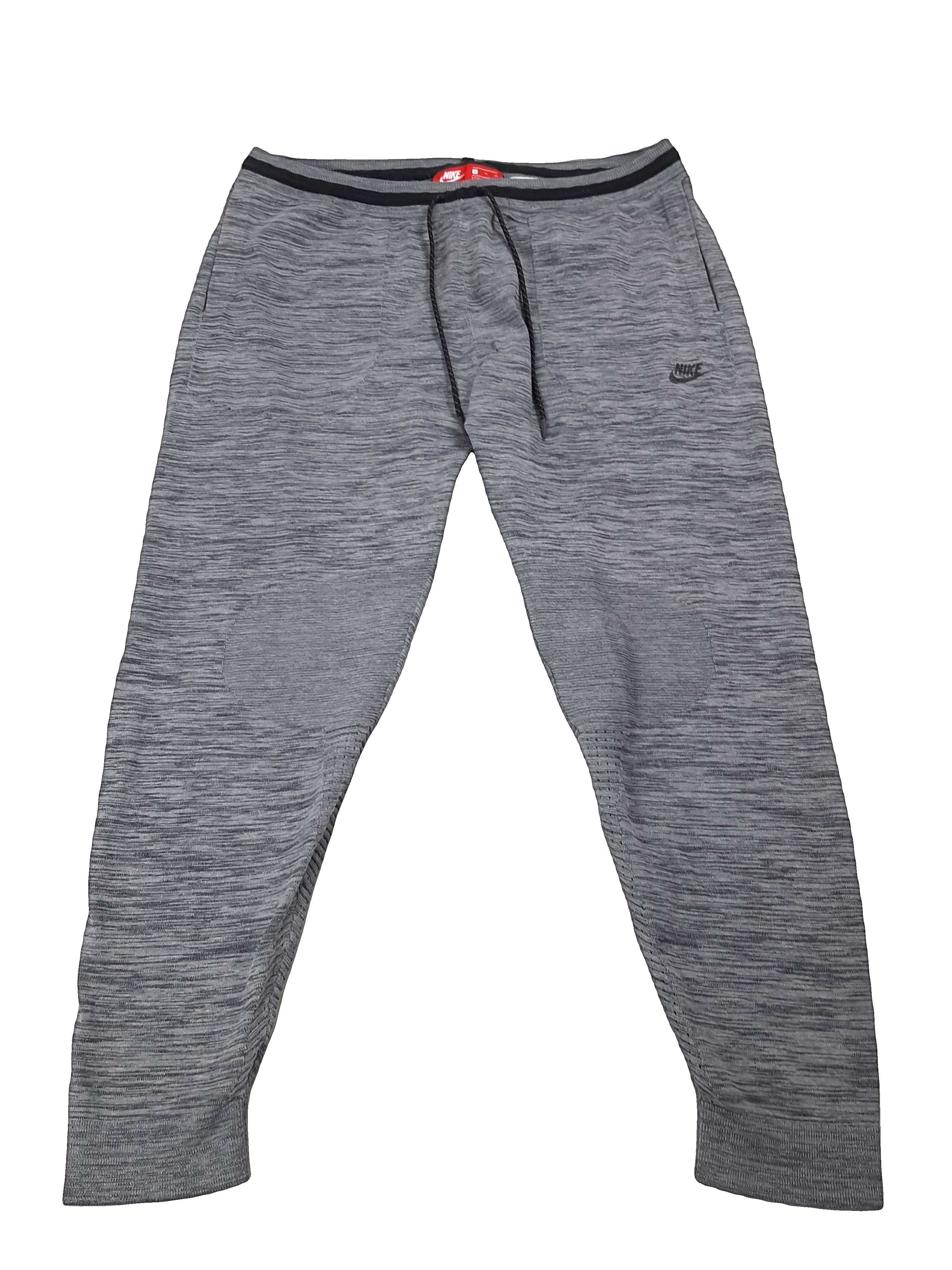 Nike Tech Knit Tracksuit - Оригинален мъжки комплект размер XL