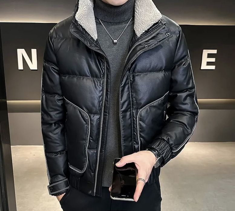 Продам новую куртку мужскую