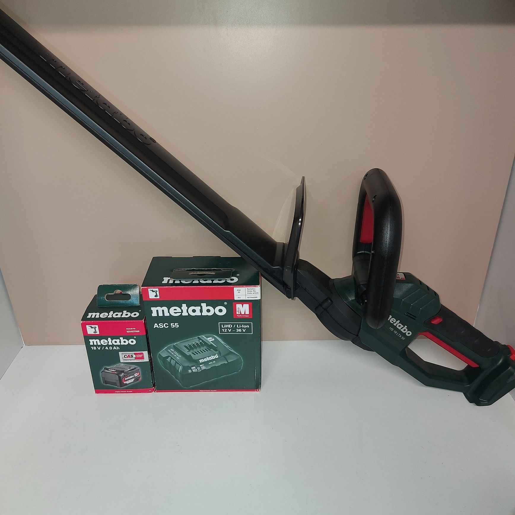 Акумулаторна ножица за жив плет Metabo HS 18 LTX 55