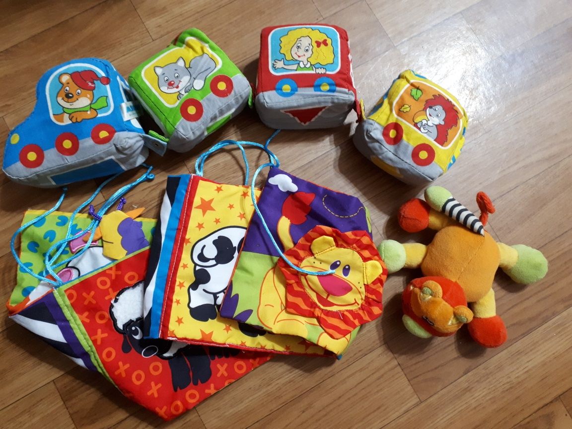 Мягкие игрушки для малыша