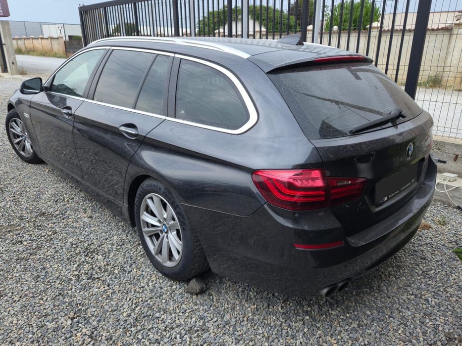 BMW 530d Luxury - motor stricat!!