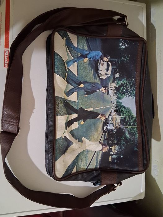 The Beatles оригинална кожена чанта