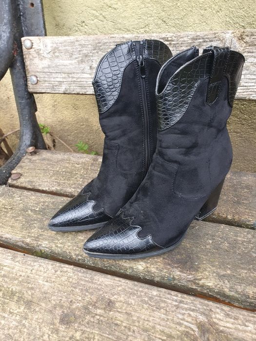 Cizme , botine nr 37 marca Tendenz, nu pantofi sandale